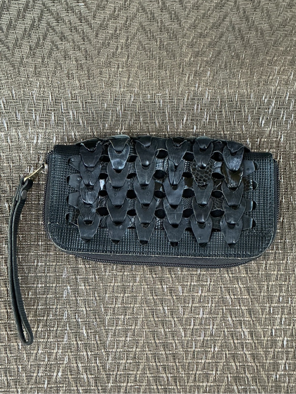Octopus Black Leather Woven Wristlet Wallet